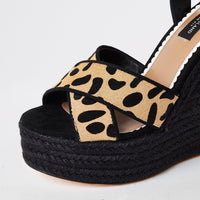 Copy of White studded lace-up side stripe trainers