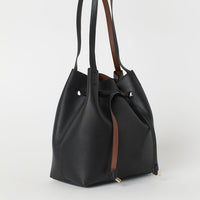Bucket bag